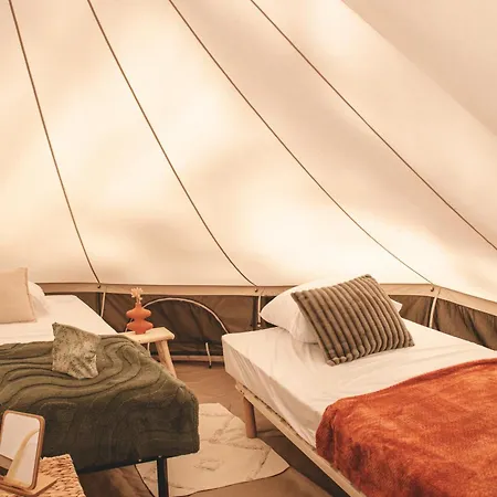 Cocooning Tipi - *