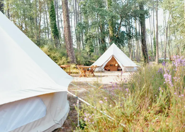 Cocooning Tipi - אוהל מפואר